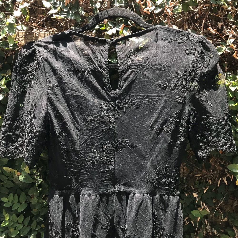 ⚡️BEAUTIFUL⚡️ Black Lace Formal Gown - Picture 4 of 5